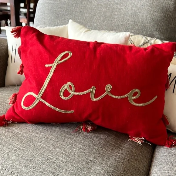 Valentine pillow - Picture 1 of 1